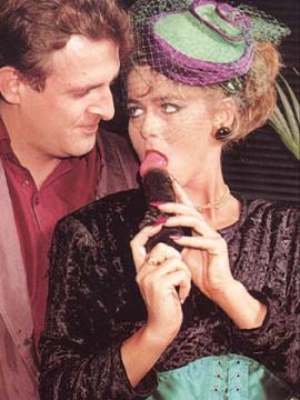 Наказание для воровки aka Наказание страпоном Часть 2 фото