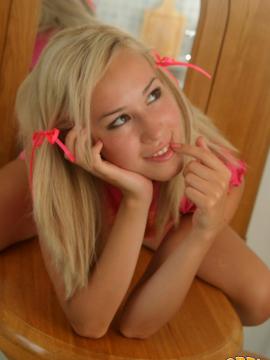 Новый Год - 1978 года или Проститутка года фото