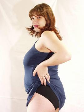 Двух птиц одним камнем (одним выстрелом двух зайцев) фото