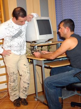 Паровоз для троих фото